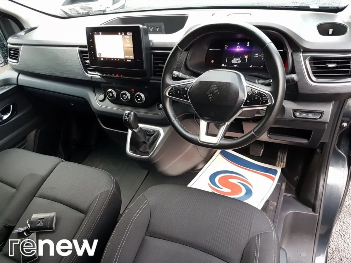 Renault Trafic LL30 Blue dCi 170 Auto EDC Extra Sp - Image 2