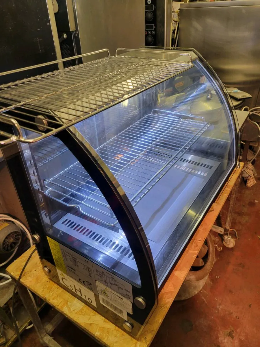 Fridge Display Cake Sandwich Fridge UNIFROST - Image 2