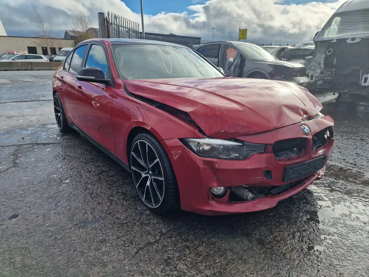 12 BMW 320D 2.0 D (N47D20C) FOR BREAKING - Image 2