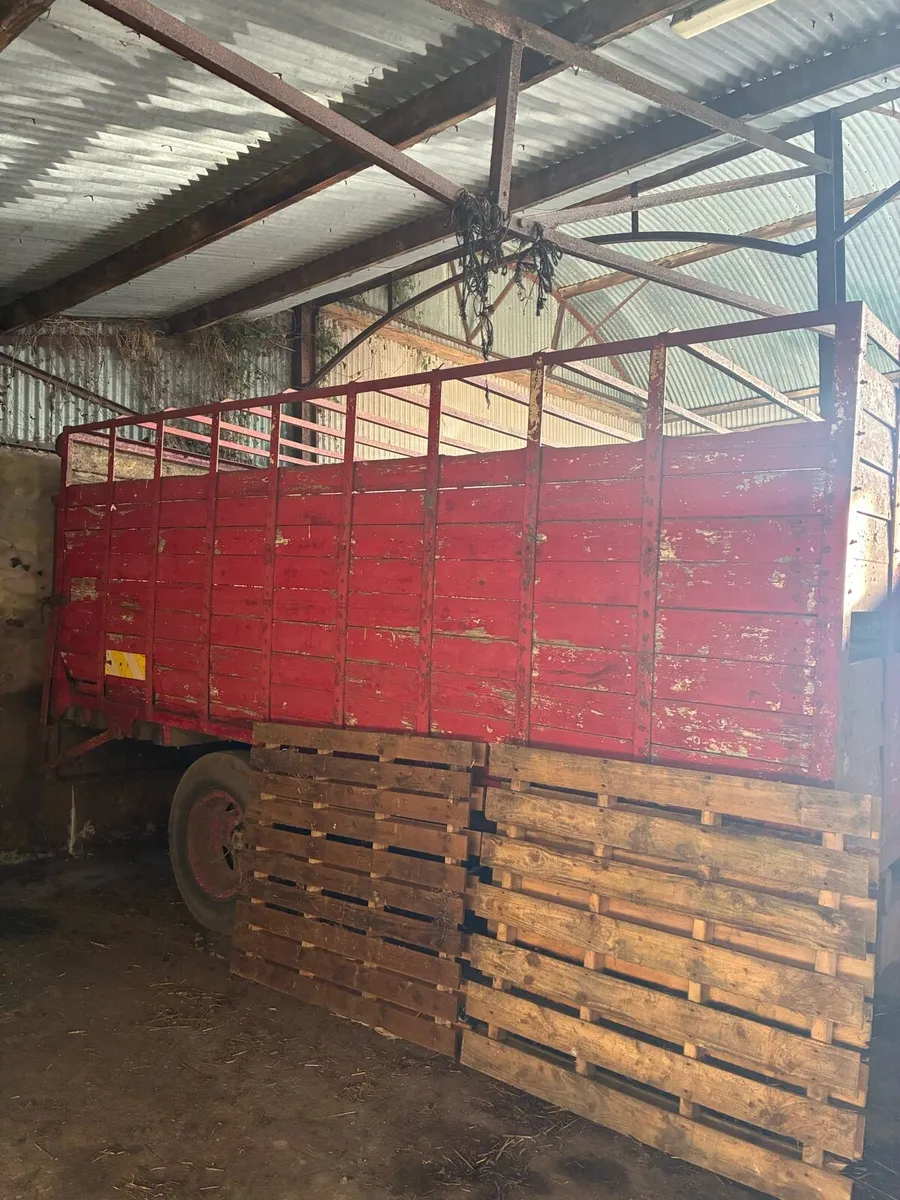Cattle trailer - Image 2