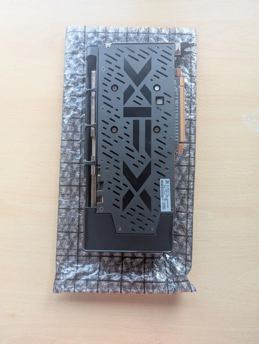 AMD Radeon RX 5600 XT - Image 1