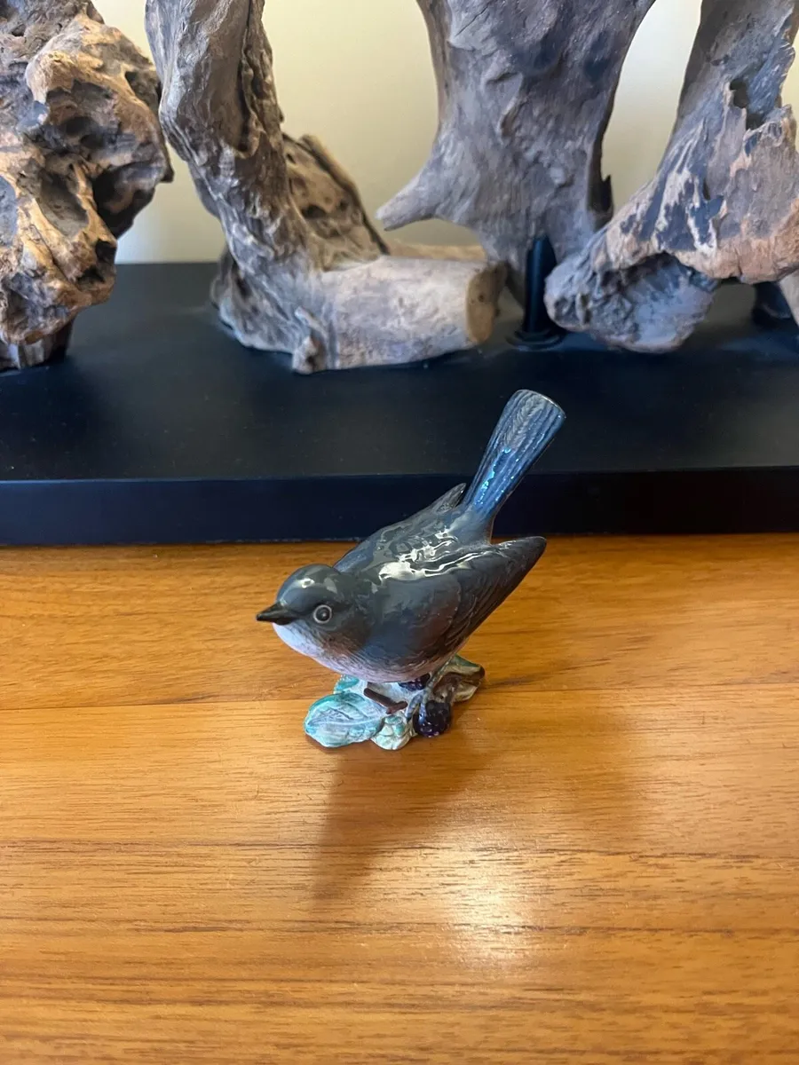 Vintage Beswick Whitethroat - Image 1