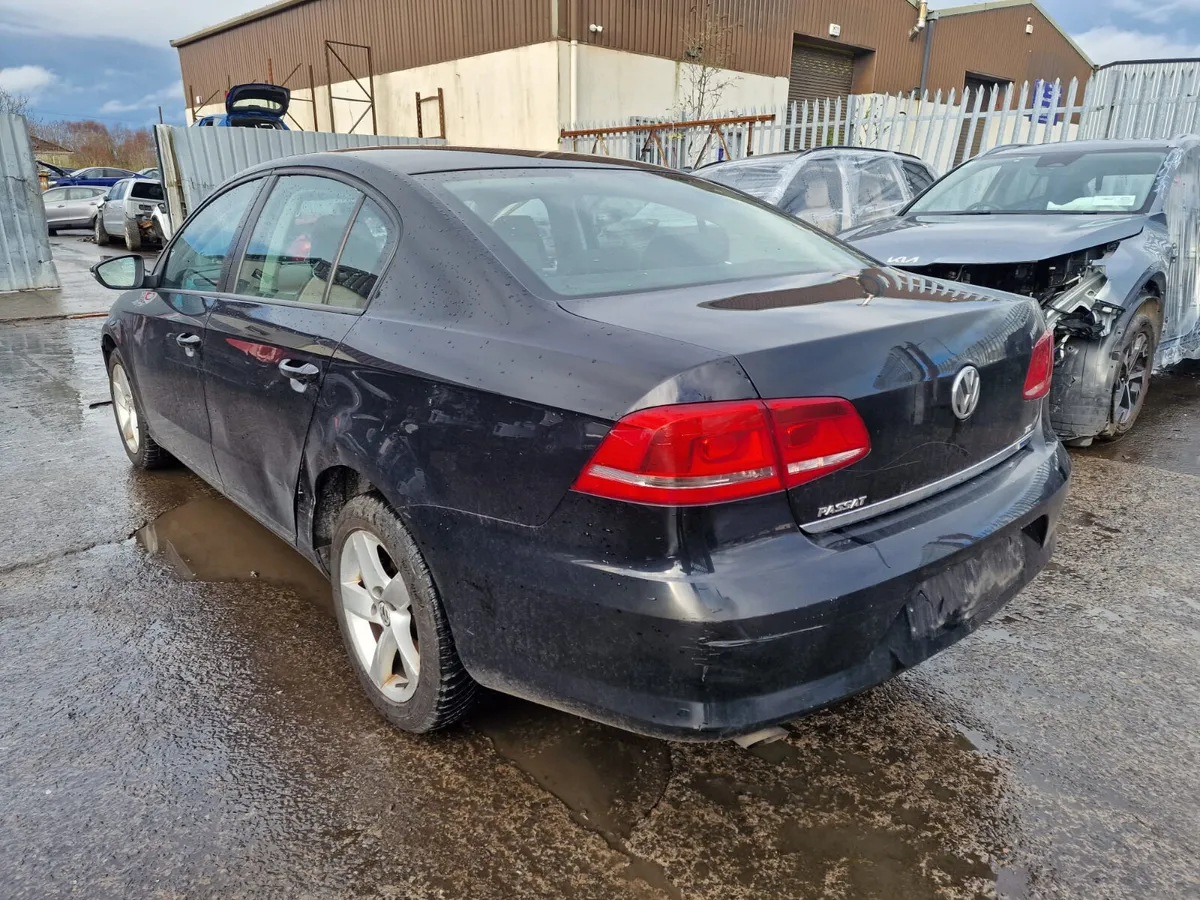 11 VW PASSAT  1.6 TDI (CAYC) FOR BREAKING - Image 3