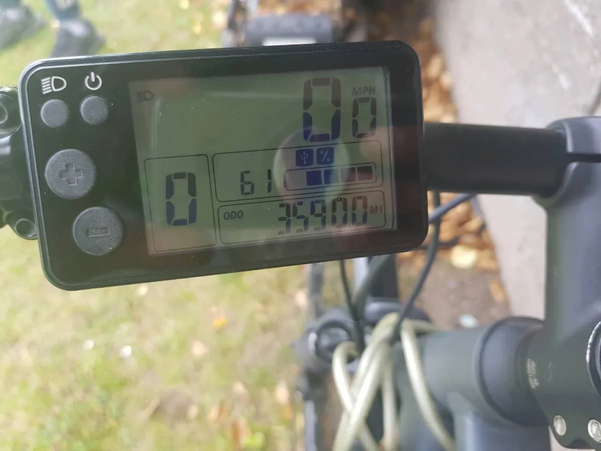 Electric bike - Image 2