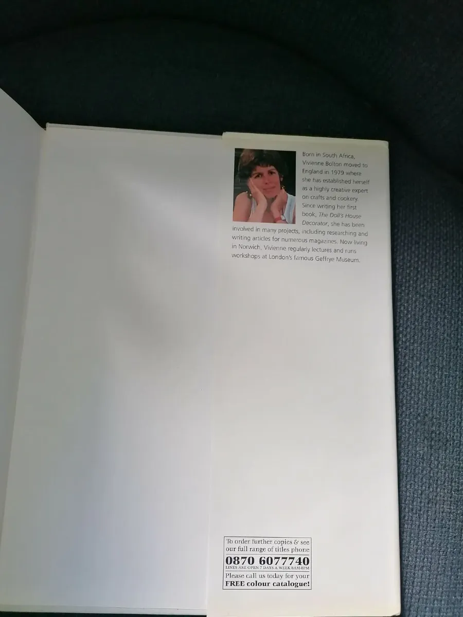 The Big Book of Greetings Cards by Vivienne Bolton - Image 2