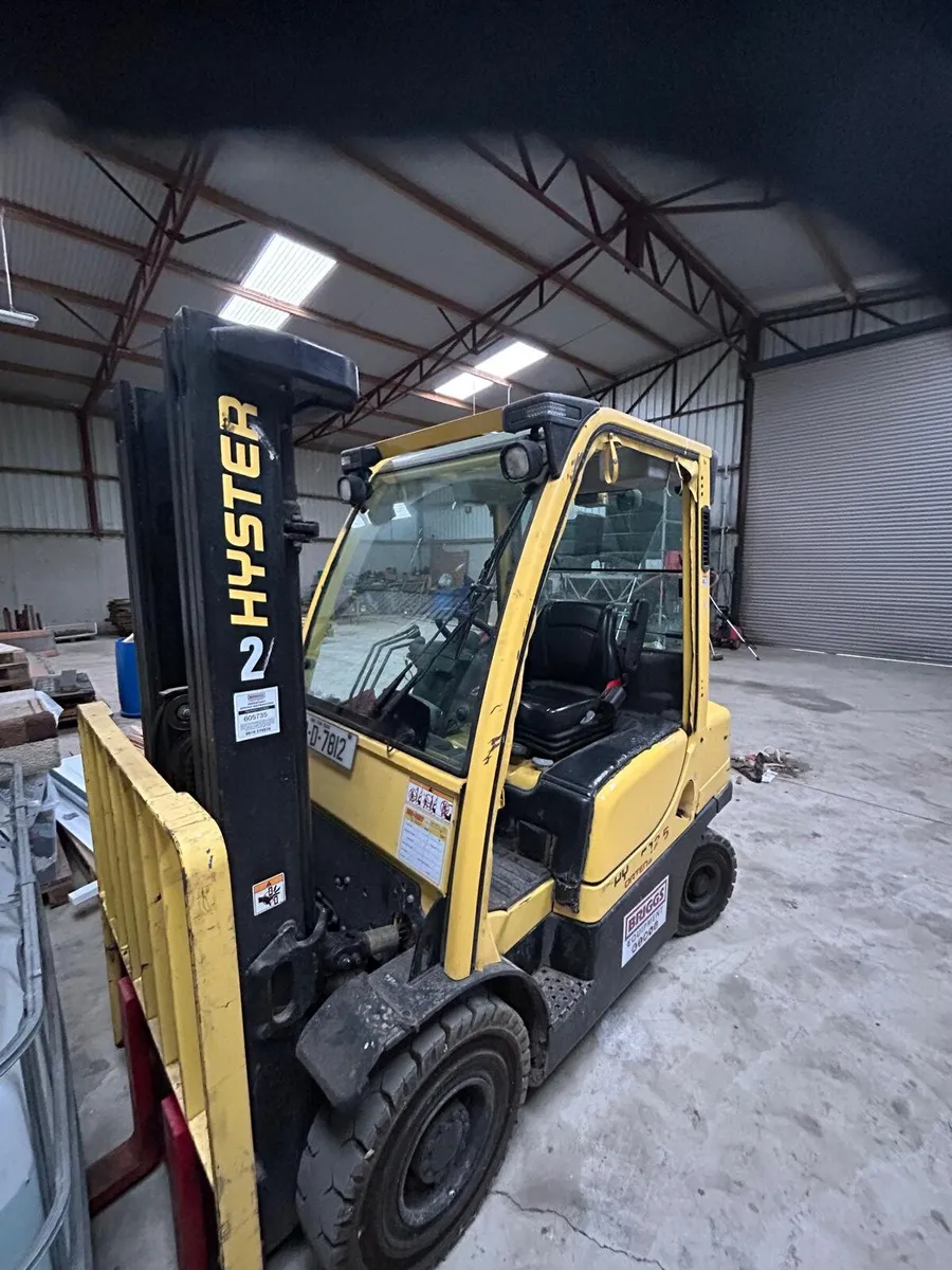 Forklift - Image 2