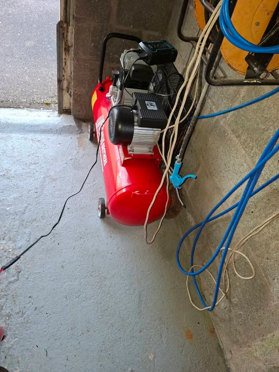 100ltr compressor - Image 3