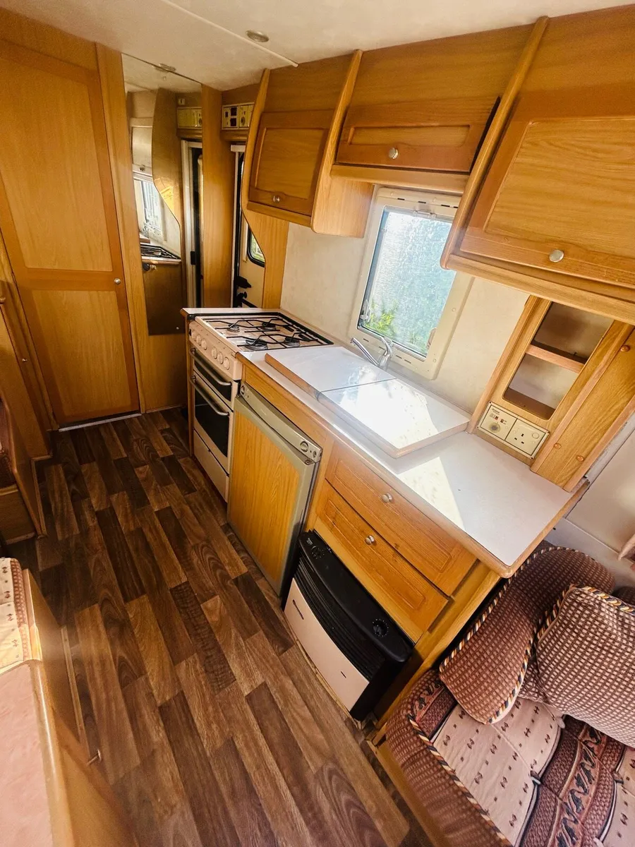 4-5 birth caravan for sale . - Image 3