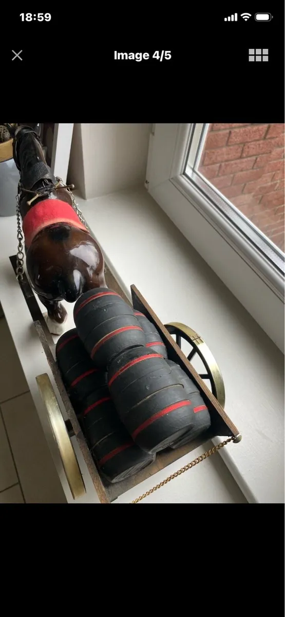 Vintage Ceramic Shire Horse & Trap - Image 4