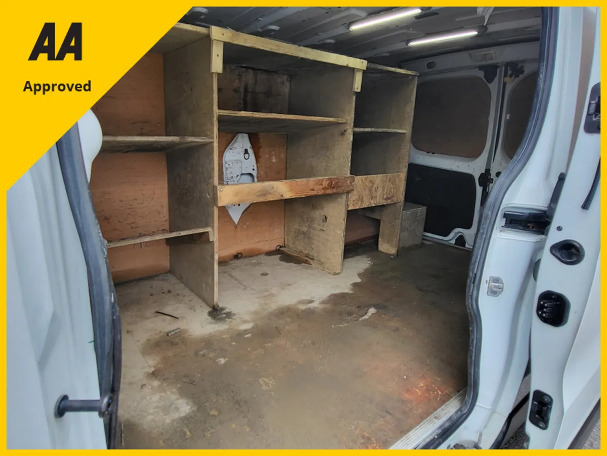 Renault Trafic LL30 ENERGY DCI 120 BUSINESS P - Image 4