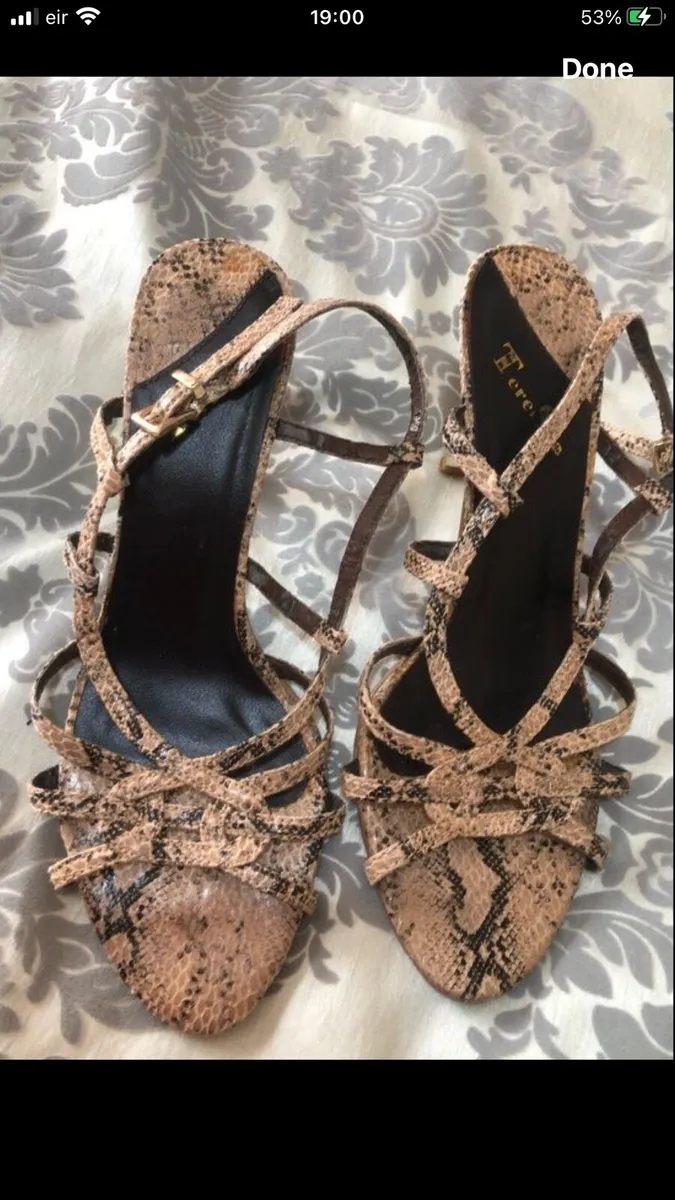 Ladies  stunning shoes size 5 €10 - Image 4