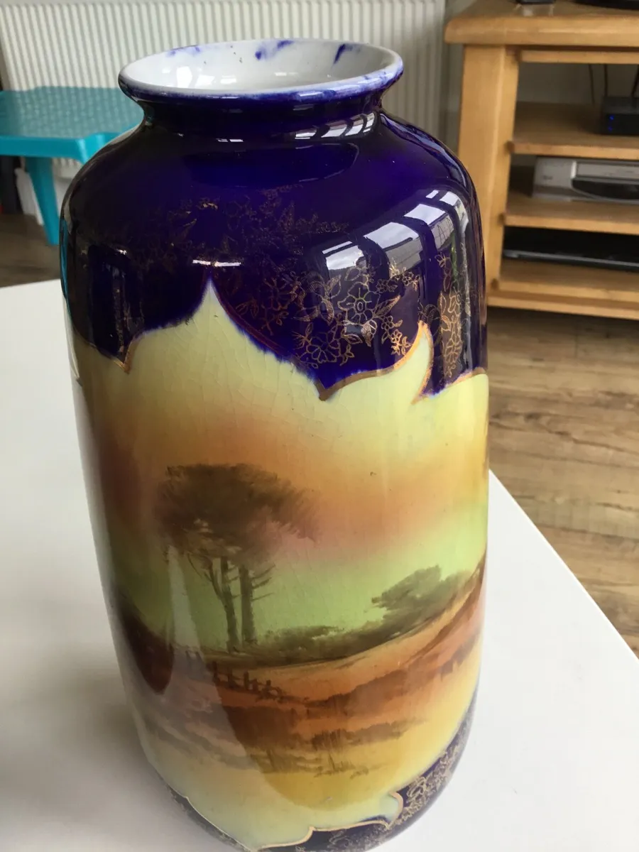 Antique Vases - Image 4