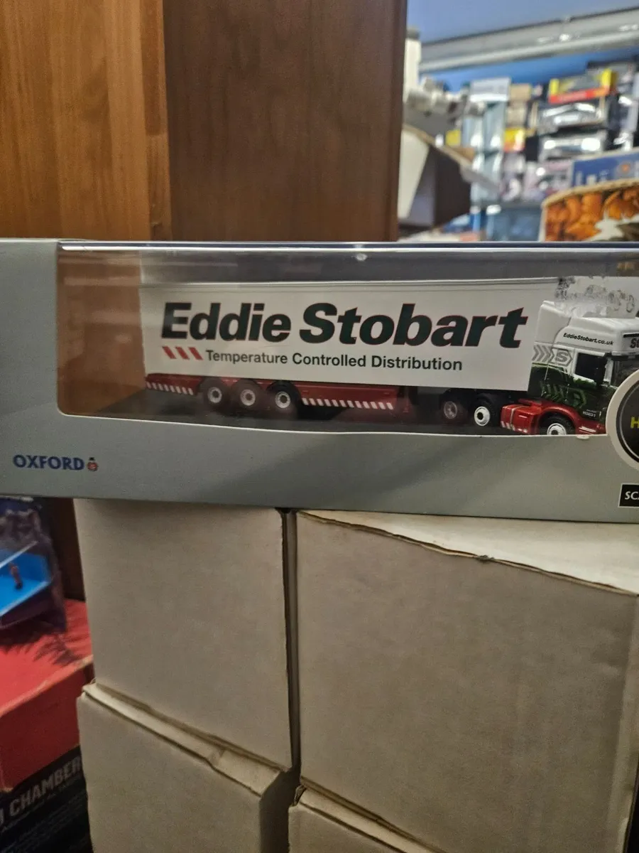 Corgi Oxford Scania Tractor Unit and Trailer Eddie - Image 2