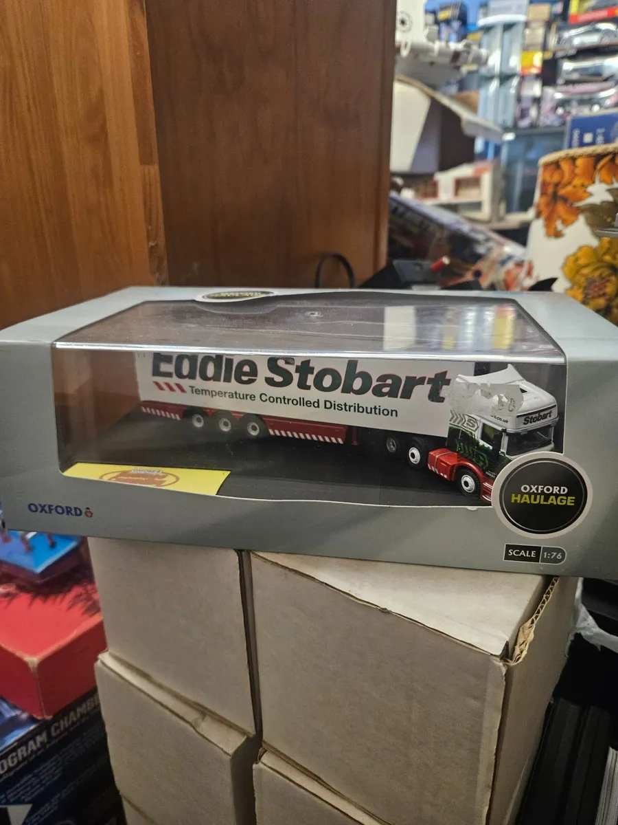 Corgi Oxford Scania Tractor Unit and Trailer Eddie - Image 1