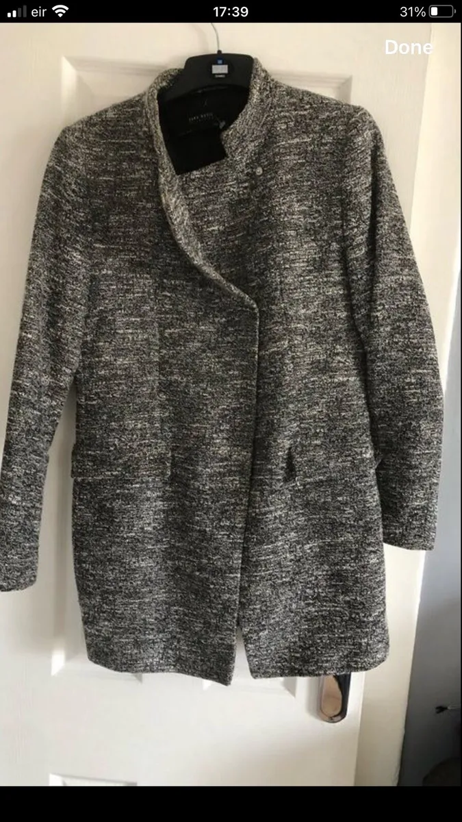 Ladies Zara coat size L €10 - Image 4