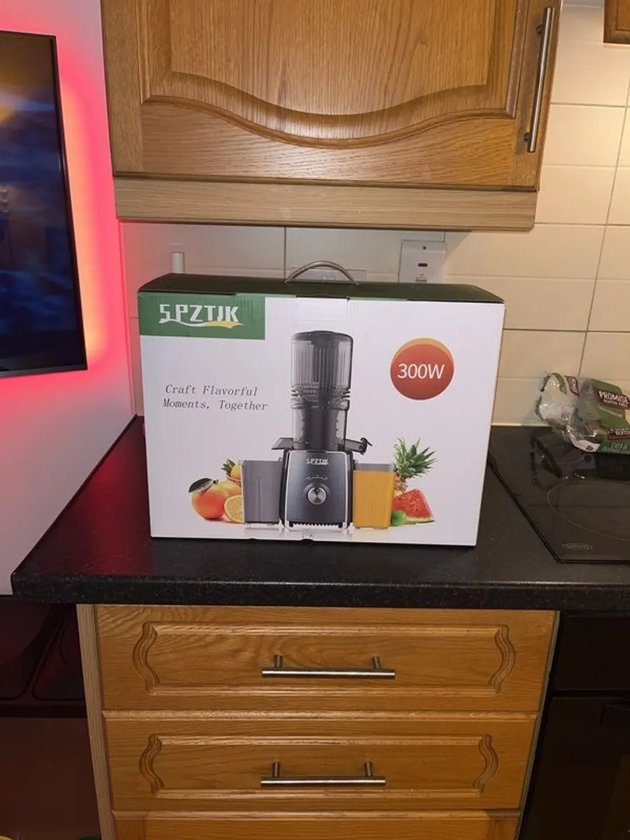 Cold Pressed Juicer - Image 1