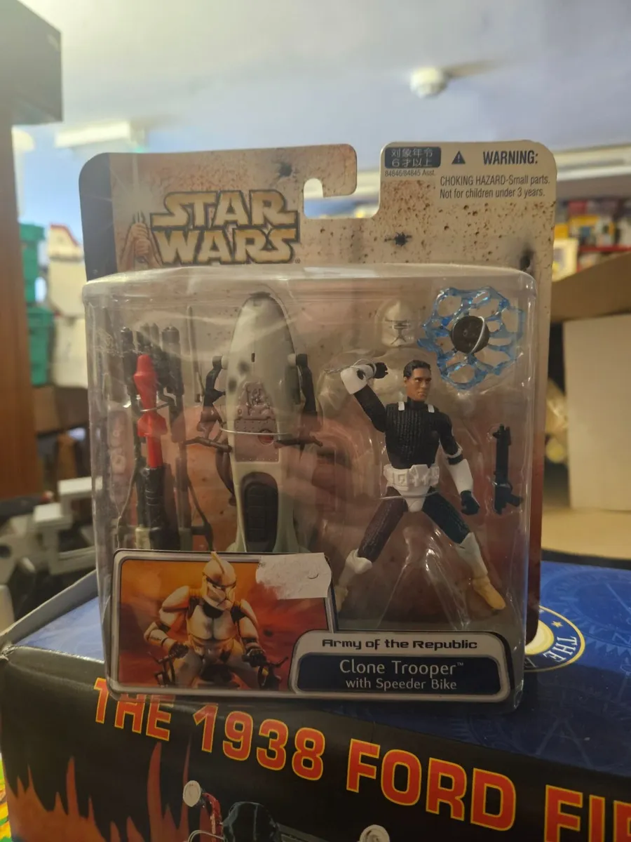 Star Wars Clone Trooper with Speeder Bike - Image 1