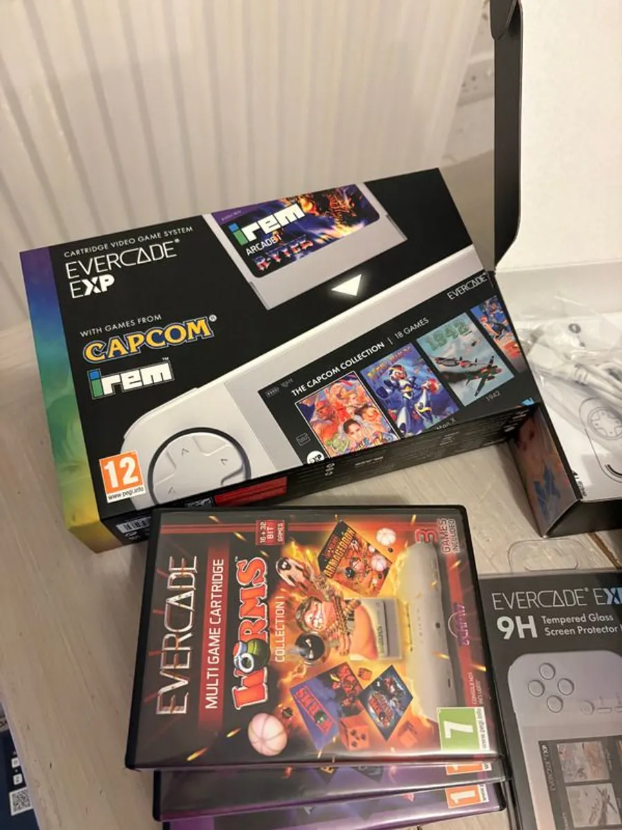 Evercade EXP - Capcom IREM - Image 3