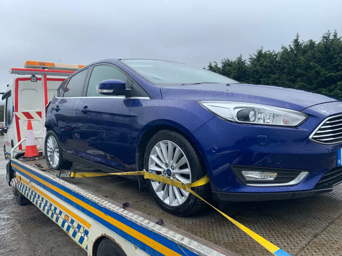 2017 FORD  FOCUS 1.5 DIESEL STARTING  AND DRIVING - Image 4