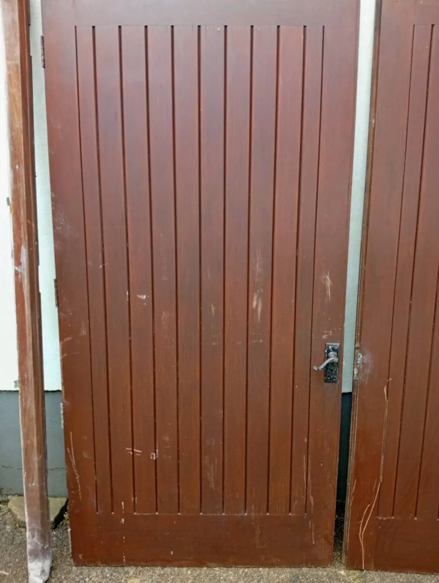 Teek garage doors - Image 3