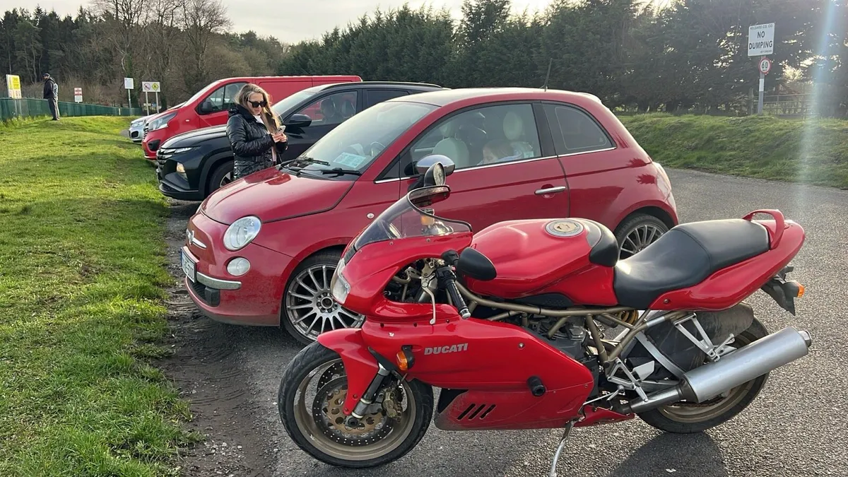 Ducati SS750 - Image 1