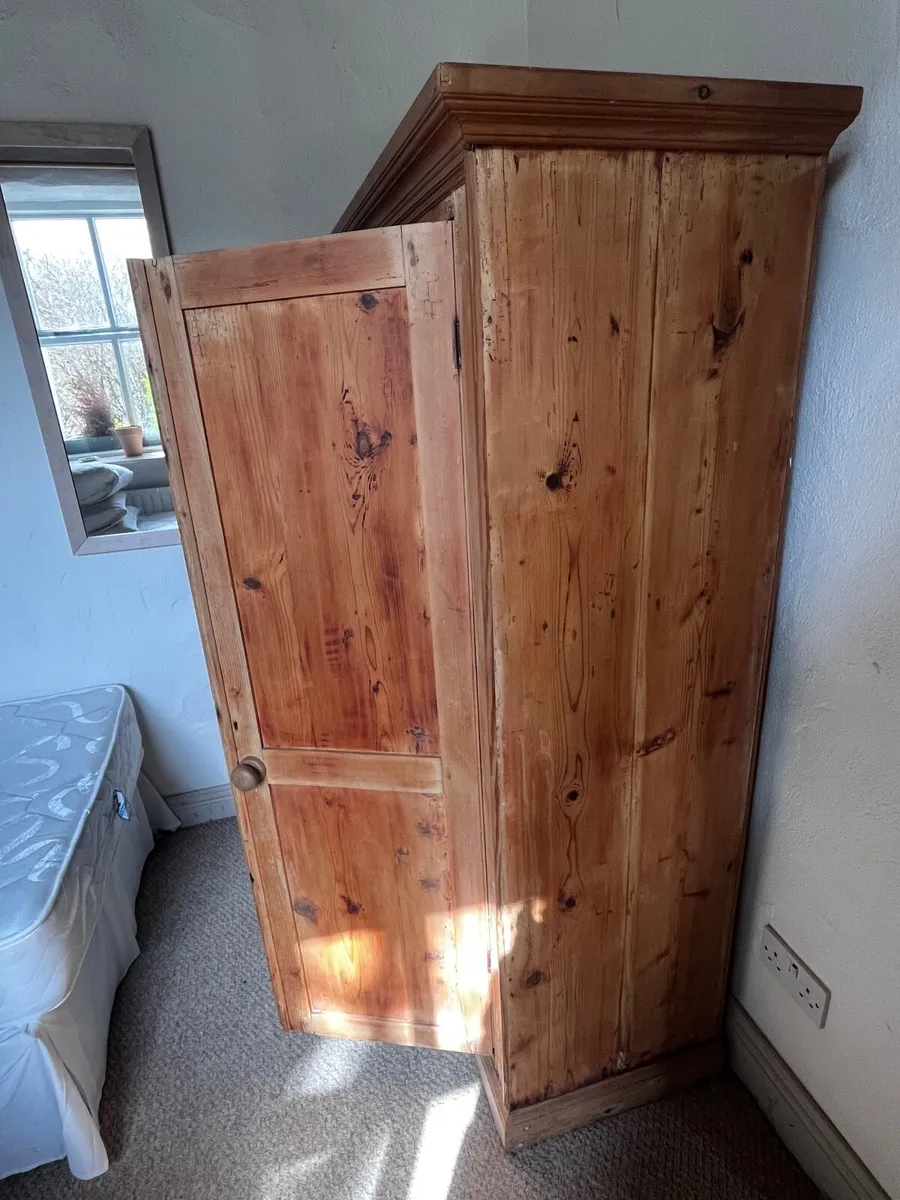 Antique pine wardrobe - Image 4