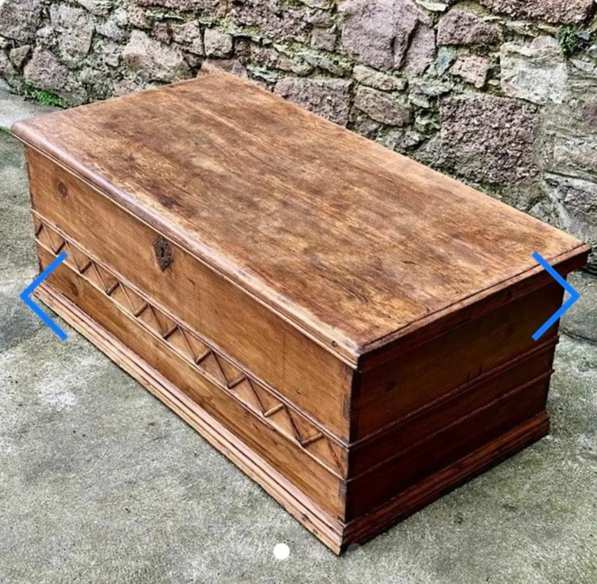 Antigue Pine Blanket box - Image 1