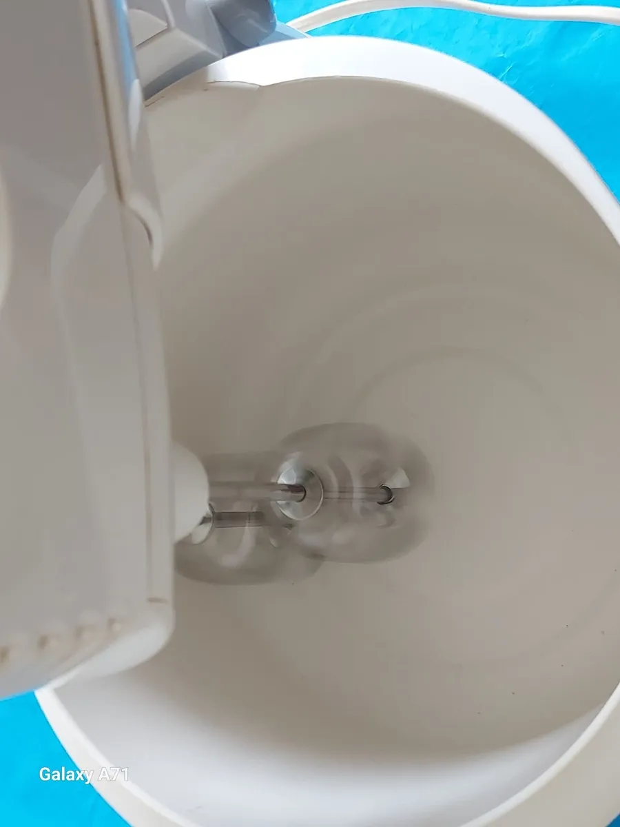 Kenwood Mixer-Whisker in excellent condition - Image 4