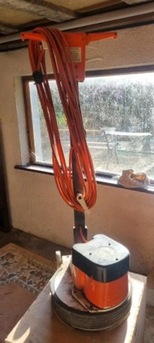 Floor polisher - Image 1