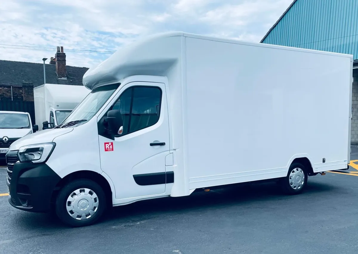 2023 Renault Master Luton Low Loader Box Van - Image 1