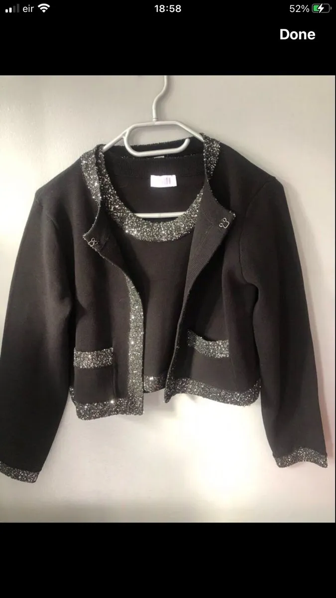 Ladies two piece top S cardigan M €20 - Image 1