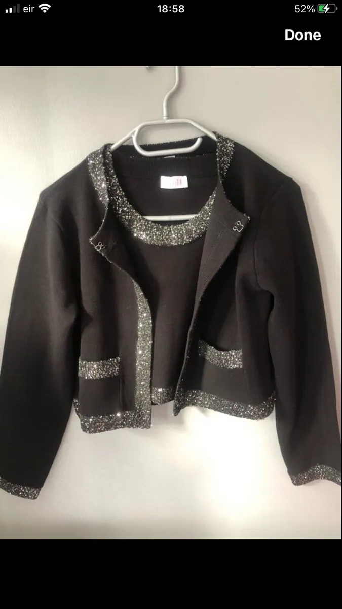 Ladies two piece top S cardigan M €20 - Image 2