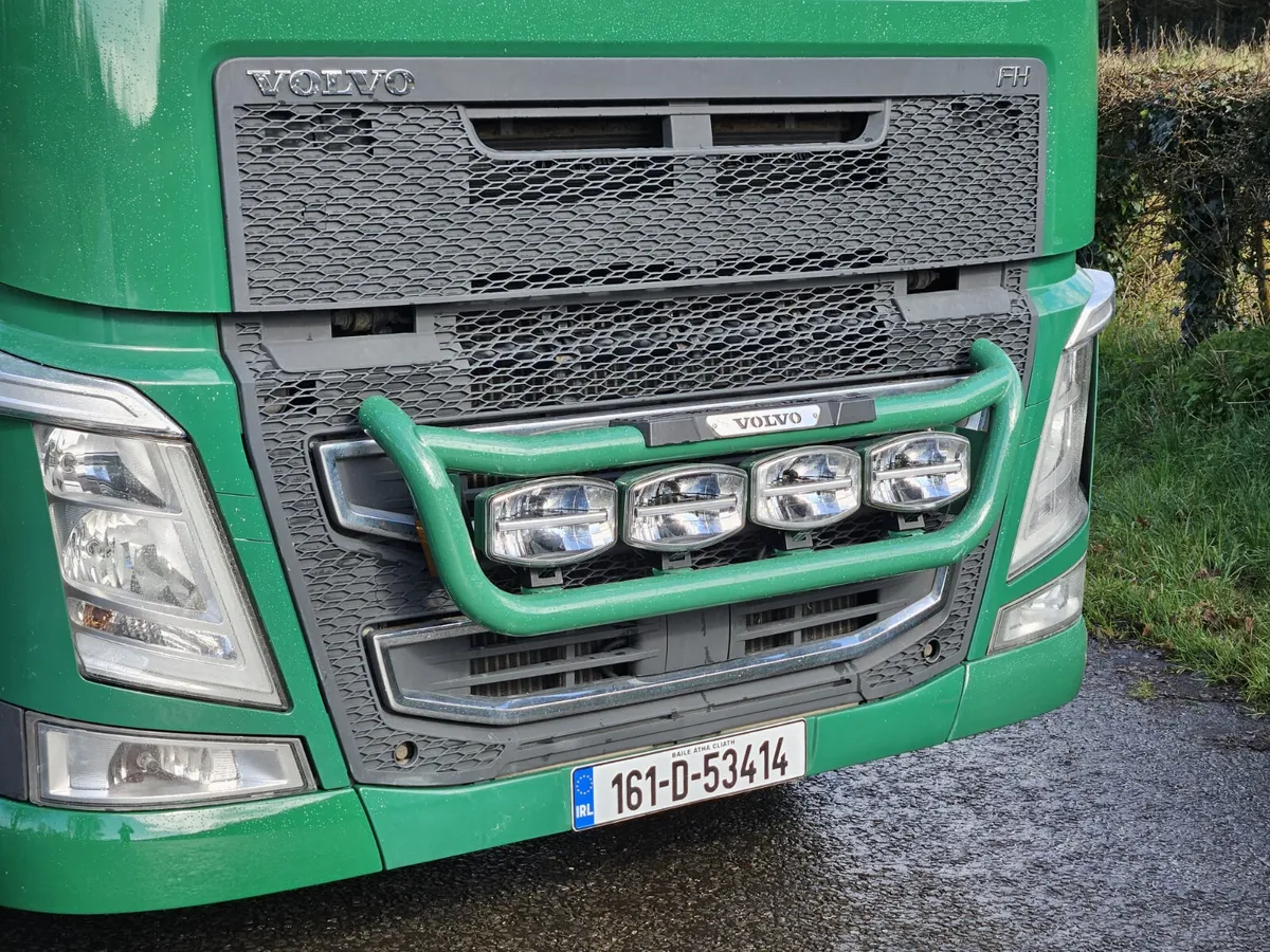 2016 VOLVO FH460 - Image 3