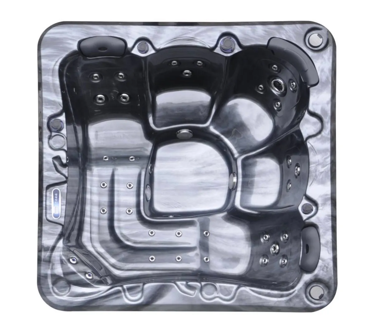 Free Delivery - New Horizon 5 Person Hot Tub - Image 1