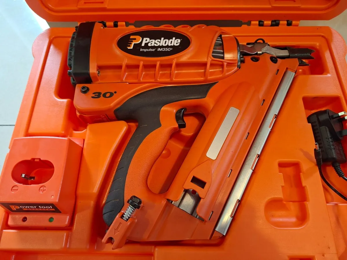 Paslode im350+ 1st Fix Nail Gun"Fully Serviced" - Image 4