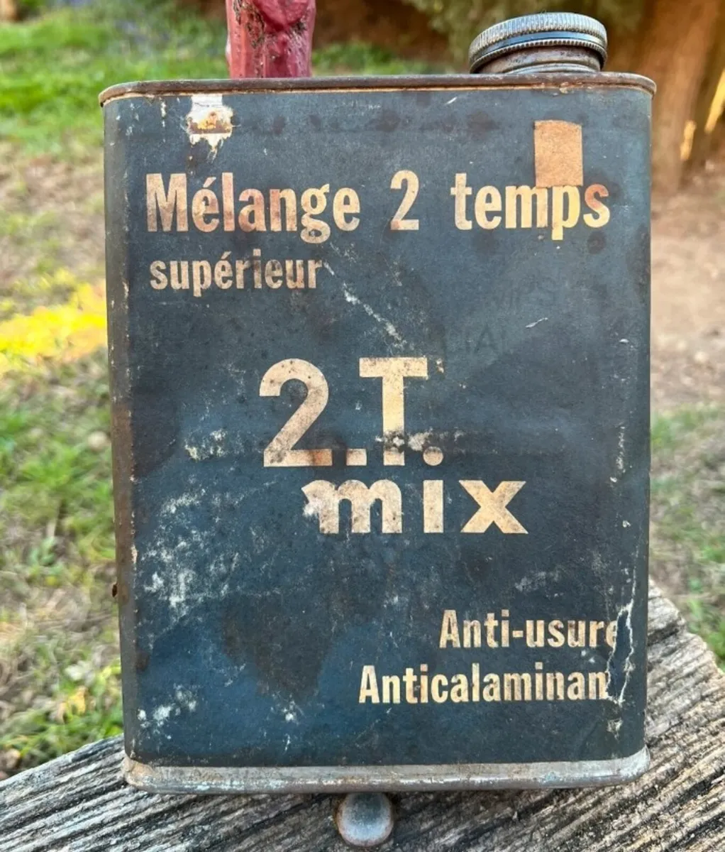 Old French oil can - Image 1