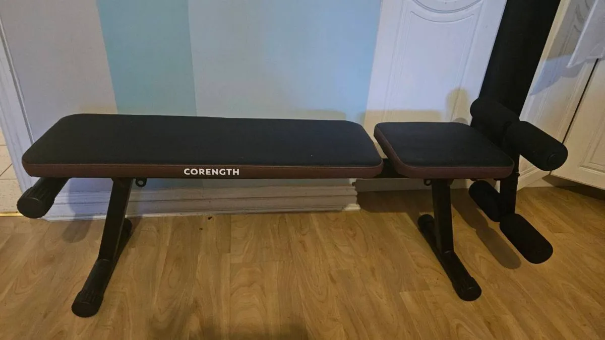 Adjustable weight bench - Image 1