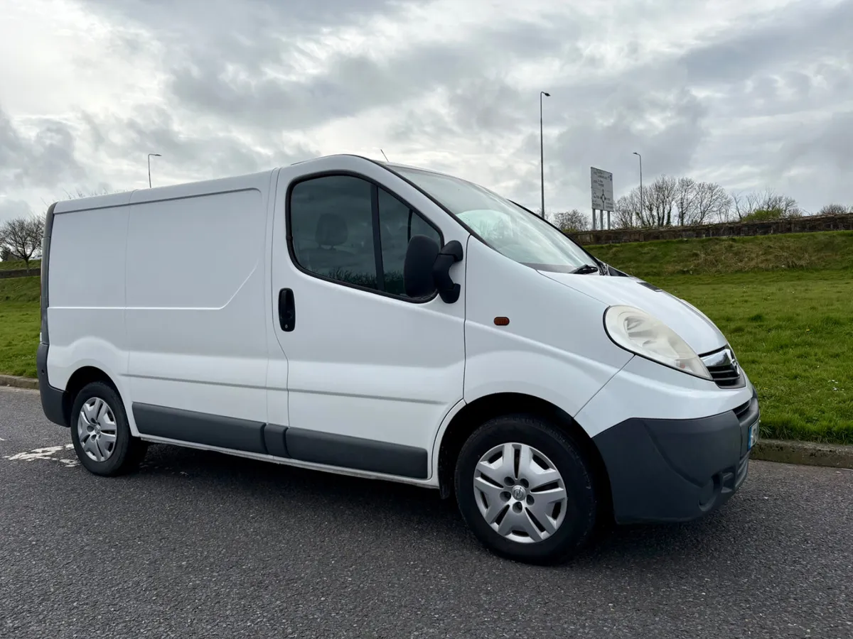 2012 Opel Vivaro  2.0  CDTI - Image 2