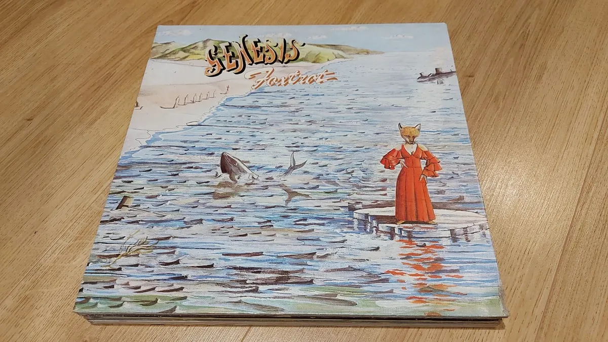 GENESIS - FOXTROT - VINYL RECORD