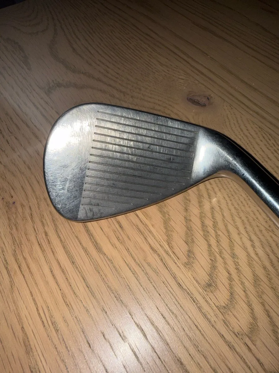 Titliest AP1 48 degree wedge LF - Image 1