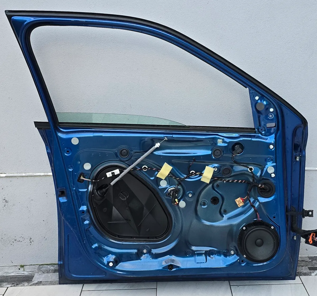 2016 Skoda Fabia LHF Door Blue - Image 3
