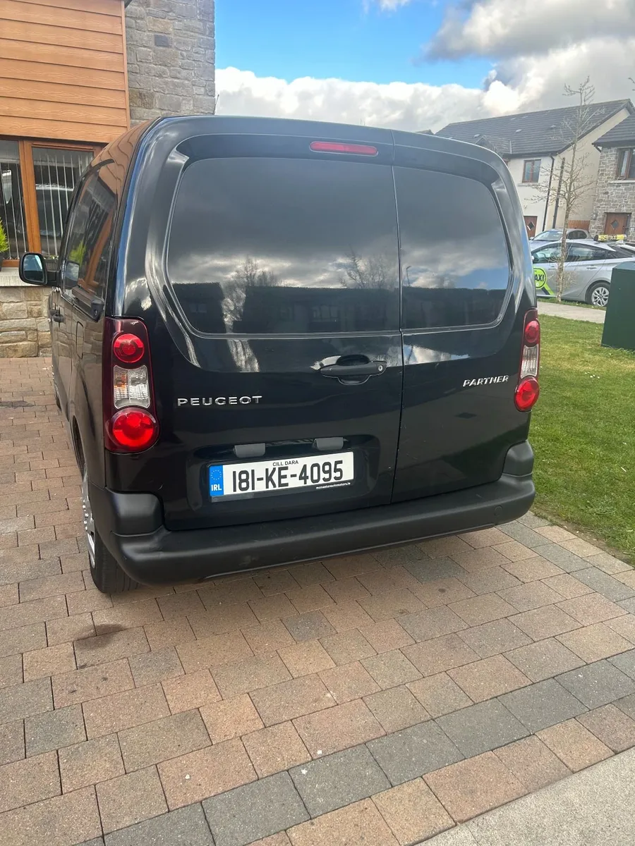 Peugeot Partner  3 seater - Image 3
