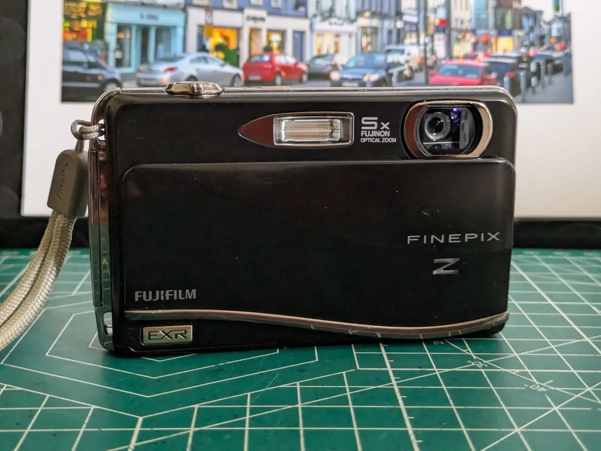 Fujifilm SuperCCD🌈 ultra compact 📸 film sims - Image 2