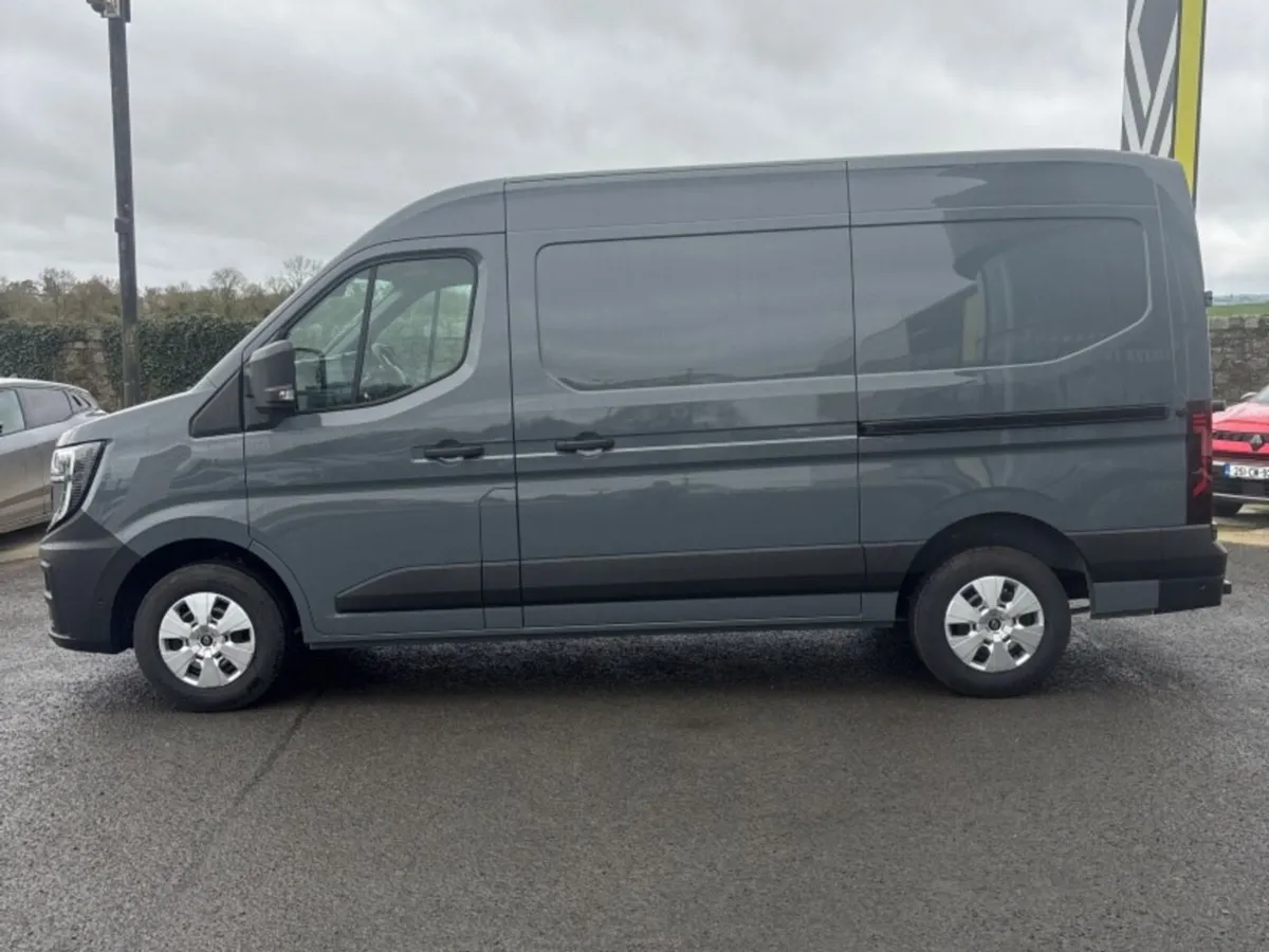 Renault Master MWB 170 URBAN GREY PLUS OPTIONS - Image 4
