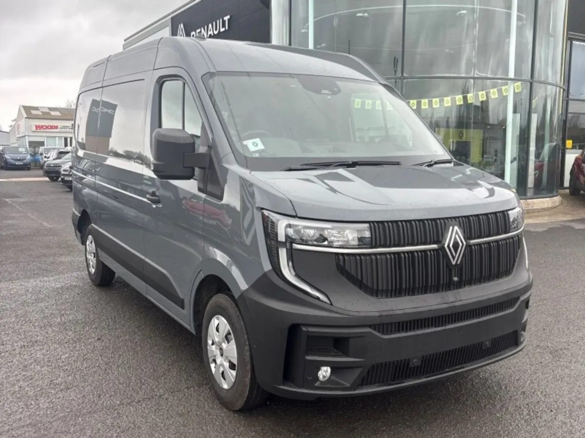 Renault Master MWB 170 URBAN GREY PLUS OPTIONS - Image 1