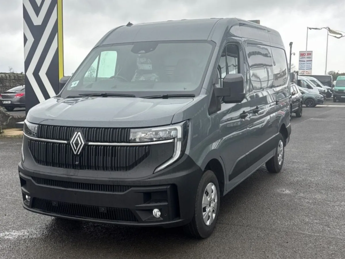 Renault Master MWB 170 URBAN GREY PLUS OPTIONS - Image 3