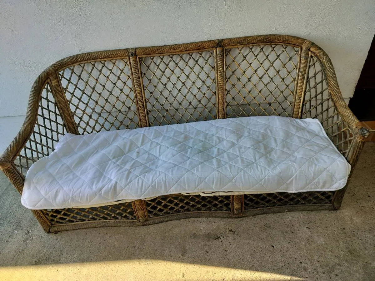 Rattan bench - Image 2