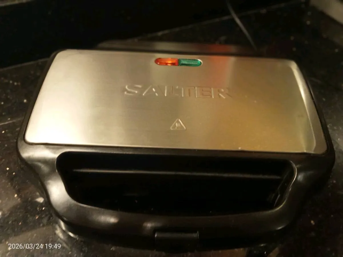 Pancake and crepe maker + sandwich grill - Image 2