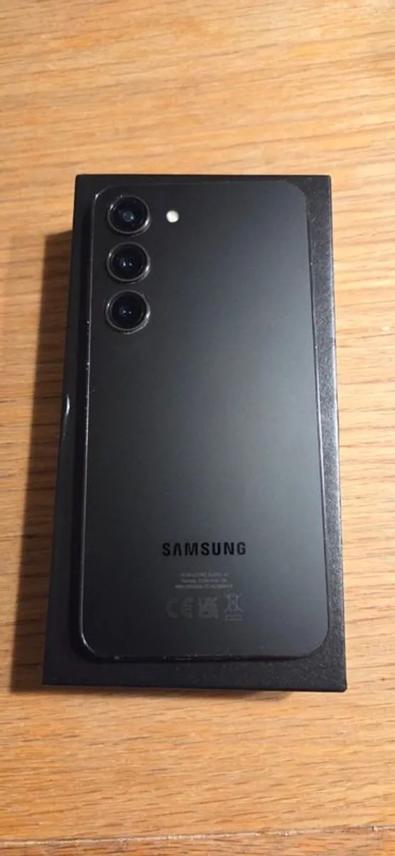 Samsung  S23 - Image 3