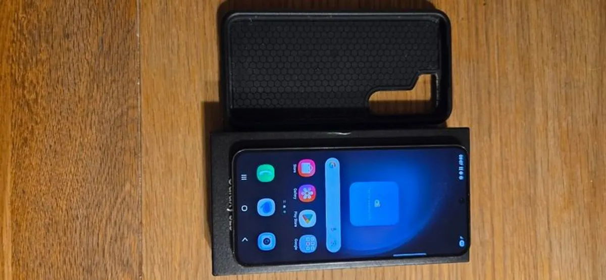 Samsung  S23 - Image 4